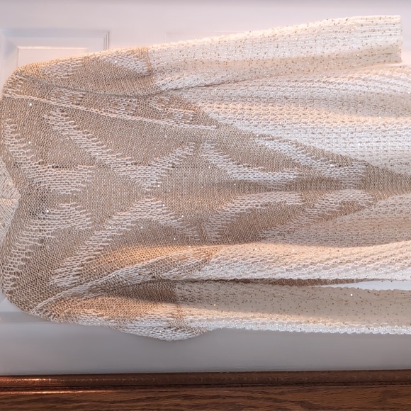 Gold / cream sequin cardigan - Picture 3 of 4